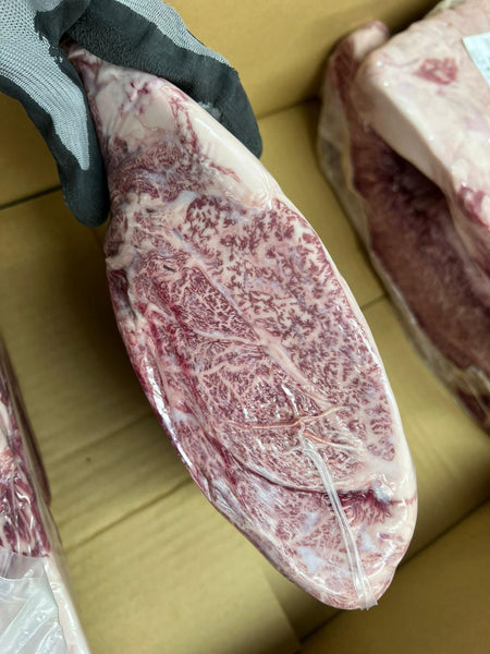 熊本縣「和王」A4・A5 和牛 肩胛肉 Chuck Roll 肩ロース 3分割